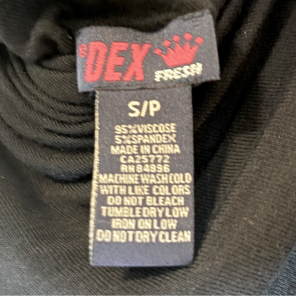 Dex Slinky Short Sleeve Bodycon Dress - Picture 7 of 7